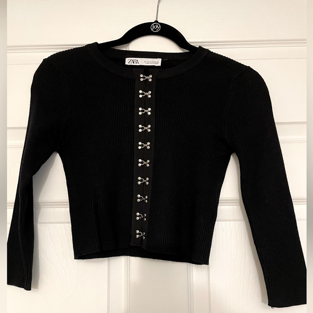 NWOT Zara cropped ribbed sweater/cardigan